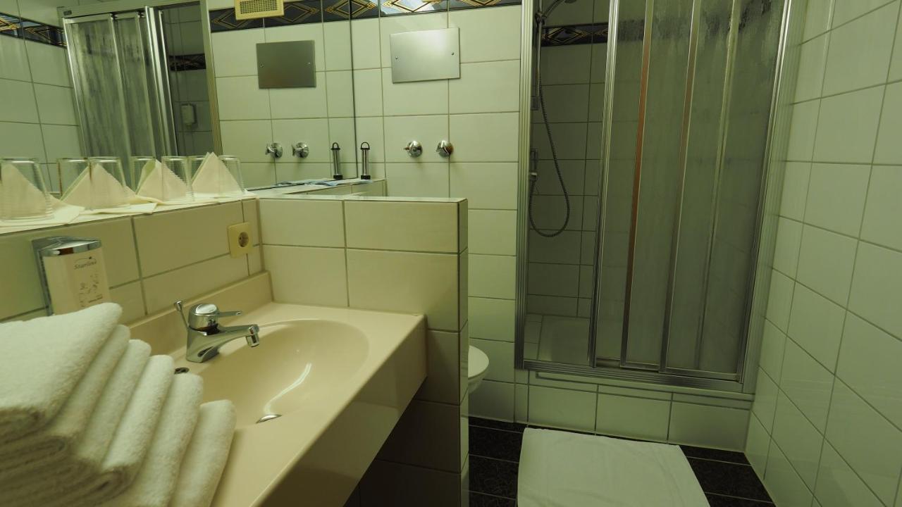 Hotel Gasthof Adler Ulm Luaran gambar